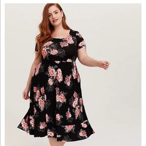 Torrid Super Soft Black Floral MIDI Dress NWOT
